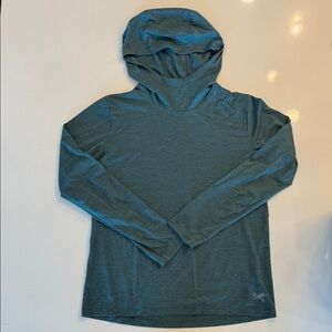 Arc'teryx Blue Long Sleeve Women's Top